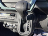 「次回車検パスポート」「オイル交換無料」などアフターサービスに力を入れています!サンライズではお客様のおクルマの維持費を少しでも軽減できるようなプランをご用意しております。