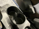 コンソールドリンクホルダー(リヤ2)