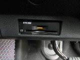 ビルトインETC2.0 インストルメントパネルのデザインにフィットするETCです。