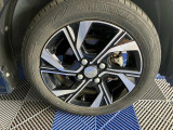 アルミホイールは見た目だけでなく、バネ下重量を軽くしてくれるため、ハンドリングがスムーズになります☆また、熱伝導性が高く、ブレーキの冷却効果に優れているため効きが良くなるんです!!