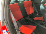 車内もキレイで嫌な臭いもありません☆気になる方は内装のスチームクリーナーも施工可能です♪
