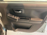 ダイハツディーラーでは「ダイハツ認定U-CAR」という基準を設け、車選びに詳しくないお客様でも「安心して選べる」をご提供しています。