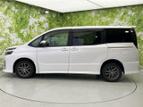 ヴォクシー 2.0 ZS 4WD 
