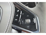 ステアリングヒーター完備。寒い時期の運転に快適な装備で御座います。
