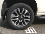 お車御覧いただきありがとうございます。トヨタのランドクルーザープラド入庫致しました!