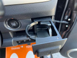 運転席側ドリンクホルダー