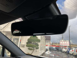自動防眩ルームミラー