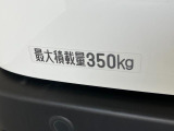 納車後もお客様の快適なカーライフをしっかりサポートさせていただきます!滋賀県内に13か所ある滋賀ダイハツの店舗にはサービス工場が併設されておりますので、アフターフォローも安心です!