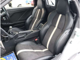 保証に関しましても、高年式車両にはメーカー保証や低年式車でも最長3年・走行無制限まで、ご用意させて頂いております(車輌によって条件が変わります。)