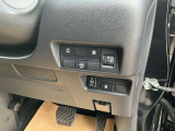運転席側に操作スイッチがまとまっているので分かりやすい!