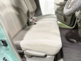 ☆全車専用機械でルームクリーニング施工してます!シートも、もちろん汚れや破れも無く非常に良いコンディションですよ☆(パックによります)
