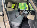運転席シート廻りは使用感も少なく、良好な状態となっています。丁寧に使われていたことがよくわかりますね。