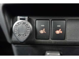 寒い時期でも快適なドライブをサポートするシートヒーターが装備されています。