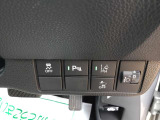 車線逸脱警報システム&パーキングセンサー