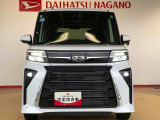 フォグランプで夜間・霧中時の運転も安心です。