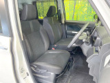 ドライバーによって運転しやすいポジションは異なり、あの車はどうなのか不安なこともありますよね。気になるお車は店頭で乗り込んでご確認いただけます♪