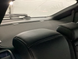 パーセルカバー付き。荷室のプライバシーを守ってくれます。見た目もスッキリ、防犯性も高まります。