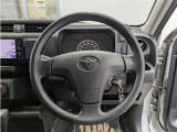 見通しのよいすっきりとした視界で、誰でも運転しやすいです。運転のしやすさは疲れにくさにも繋がりますよ♪