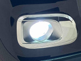 悪天候時に視界確保するLEDフォグランプが標準装備 !(^^)!