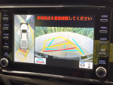 【パノラミックビューモニター】専用のカメラにより、上から見下ろしたような視点で360度クルマの周囲を確認することができます☆死角部分も確認しやすく、狭い場所での切り返しや駐車もスムーズに行えます。
