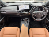 UX 250h バージョンC 