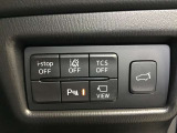 各種スイッチ類はこちらにレイアウトしています。