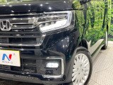 【シーケンシャルターンランプ付きLEDヘッドライト】人気の『流れるウィンカー』付きのLEDヘッドライトを装備♪高級感はもちろん、点灯時は存在感たっぷりで他車からも認識されやすく安心です。