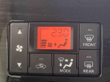 仕上がったお車はすべて自社輸送でスピーディに店舗まで配送いたします。気になるお車は店舗から店舗まで移動もできますのでお気軽にお問い合わせください。