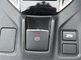 【電動パーキングブレーキ】「電動パーキングブレーキ」が備わっています。