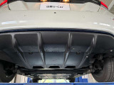 電気自動車は下回りがアンダーパネルで覆われているため、錆びにくいようになっております★