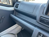 届出済未使用車を一人でも多くの方に提供できるよう専門スタッフがしっかりと説明し、相談にのらせていただきます。