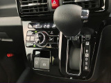 クルマの状態と評価点数を開示し、図解で表示いたしております。車両状態検査書はこちらの車両ページで閲覧できます。(※一部評価書が未設置の車両がある場合がございます)