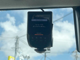 【ドライブレコーダー】ドライブレコーダー装備!走行中はもちろん、あおり運転や事故に遭遇した際、映像で記録し、万一のリスクに備えます。※記録用SDカードはお客様ご自身でご準備いただく必要があります。