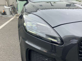 鋭い眼光のLEDライトで夜間の視認性アップ♪自然光に近い光となっているため、目が疲れにくく夜間運転の疲労も軽減されますので事故のリスクも少なくなります。