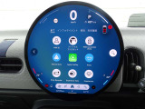 スタイリッシュなデザインのメーターパネルです。速度のみならず、燃料の残量、走行距離など多機能でとっても見やすいパネルになっております。