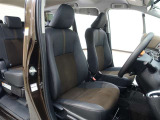見通しのよいすっきりとした視界で、誰でも運転しやすいです。運転のしやすさは疲れにくさにも繋がりますよ♪