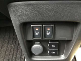 運転席、助手席シートヒーター