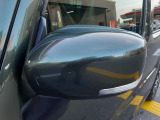 デザイン性だけでなく、ドライバーの巻き込み防止など安全運転をサポート致します!周囲からの視認性にも優れていて安心です!