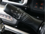 【プロのメカニック多数在籍】当社メカニックによる『プロの視点』でご納車前の整備を行います。お客様に安全且つ安心して気持ちよくお乗りいただけるように真心込めて整備いたします。