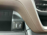 HDMI、USBソケット