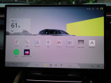 Apple CarPlayやAndroid Auto2にも対応。