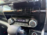 グローブをしていても操作しやすように設計されたエアコン回り。