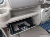 大切な愛車だからこそ、信頼できるプロにお任せ!車検・整備・板金まで自社指定工場でトータルサポートするから、購入後も末永く安心。あなたに寄り添う親身な対応で、カーライフをお守りいたします。