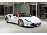 BIANCO CERVINO/ROSSO FERRARI、イエローブレーキなど王道と言える組み合わせとなりFERRARIの神髄を味わえる仕様となります。
