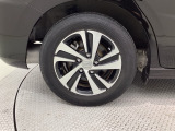 純正アルミホイール☆Honda車にぴったりなデザインです。