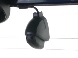 ◆リアにもドライブレコーダーを装備しております◆映像・音声などを記録する自動車用の装置です。もしもの事故の際の記録はもちろん、旅行の際の思い出としてドライブの映像を楽しむことができます。
