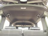 自社整備工場で点検整備をおこなってからお渡ししています。車検が残っている場合は『12ヶ月点検整備』を、車検整備付きの場合は『車検整備』をおこないます。整備費用は車両本体価格に含まれています。