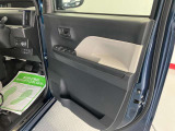 より多くの一般の方へ車を届けれればと思っておりますので同業者様への販売は極力控えさせて頂いております。ご了承下さい。