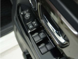 ◆パワーウィンドウスイッチ◆運転席から全席の窓の開閉操作を行うことが出来いつでも換気ができます!
