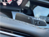 パドルシフト!ステアリング(ハンドル)裏にあるレバーで、MT車のようにシフトアップ(右)とシフトダウン(左)を任意に操作出来る機能です